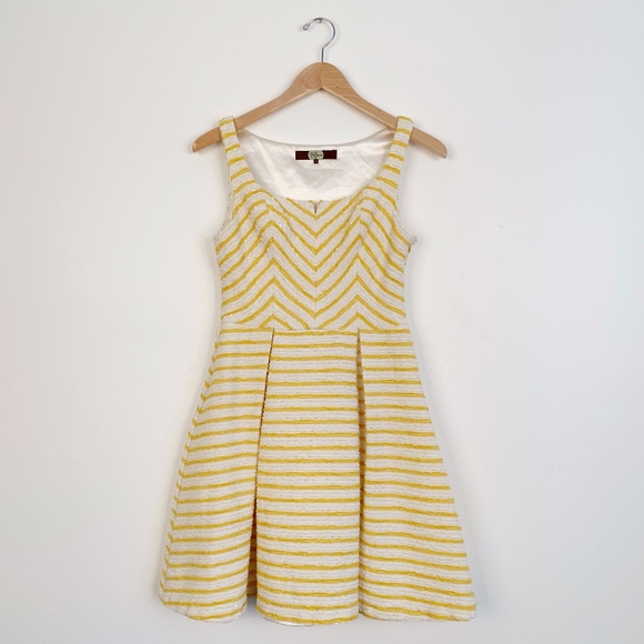 Eva Franco Yellow Striped Chevron Dress - Picture 1 of 6